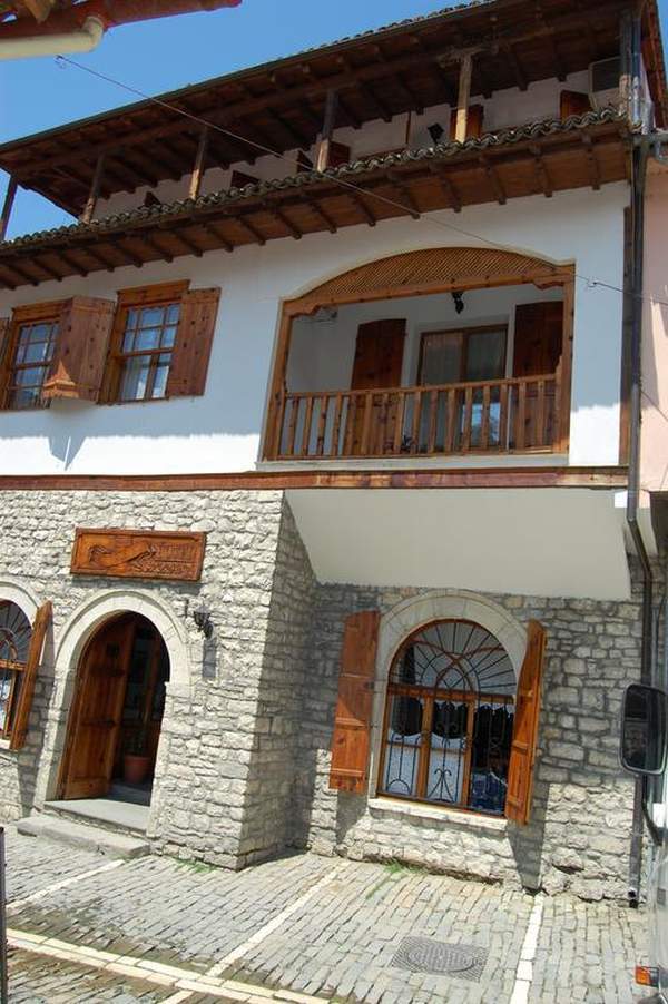 Hotel Berati Dış mekan fotoğraf